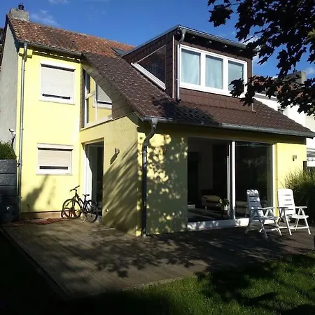 Lichtdurchflutetes Haus Mit Garten Zum Geniessen * פרנקפורט