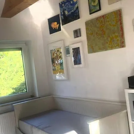 아파트 Lichtdurchflutetes Haus Mit Garten Zum Geniessen 프랑크푸르트